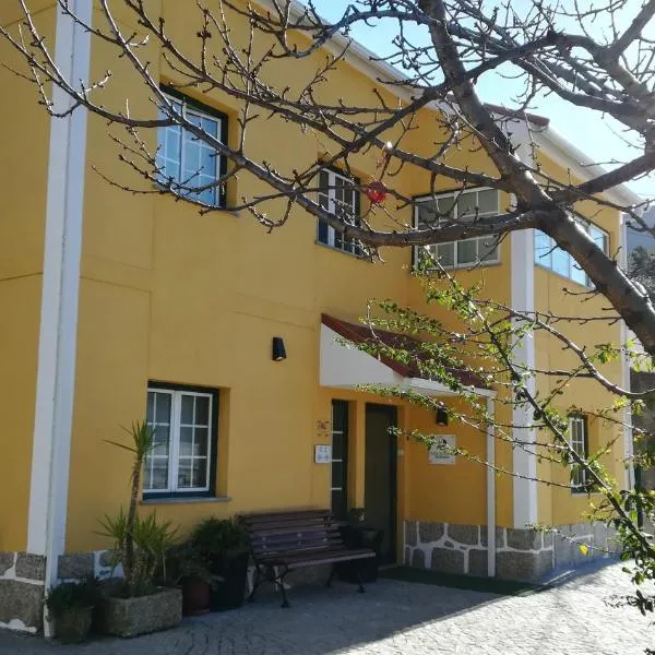 Casa da Fonte Sagrada，位于洛里加的酒店
