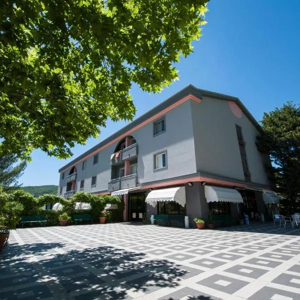 Hotel Terme Cappetta，位于Oliveto Citra的酒店