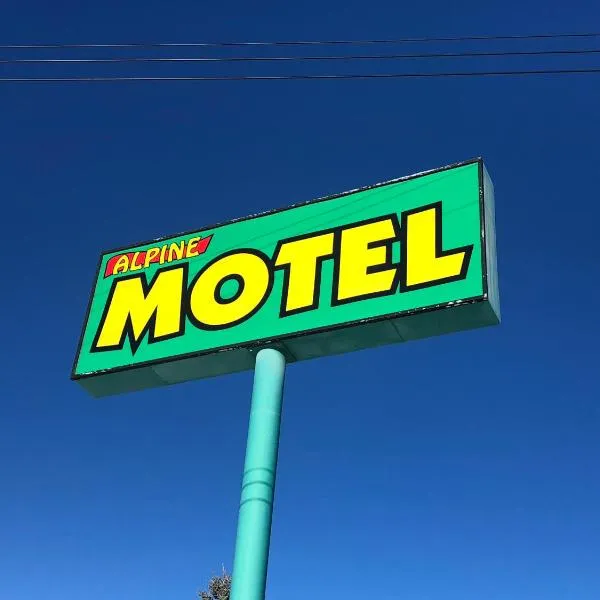 Alpine motel，位于Ferrier的酒店