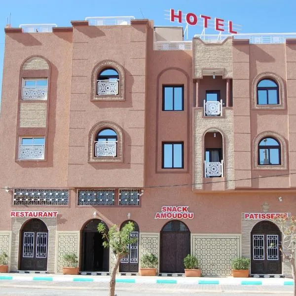 Hotel AMOUDOU فندق أمودو，位于提兹尼特的酒店