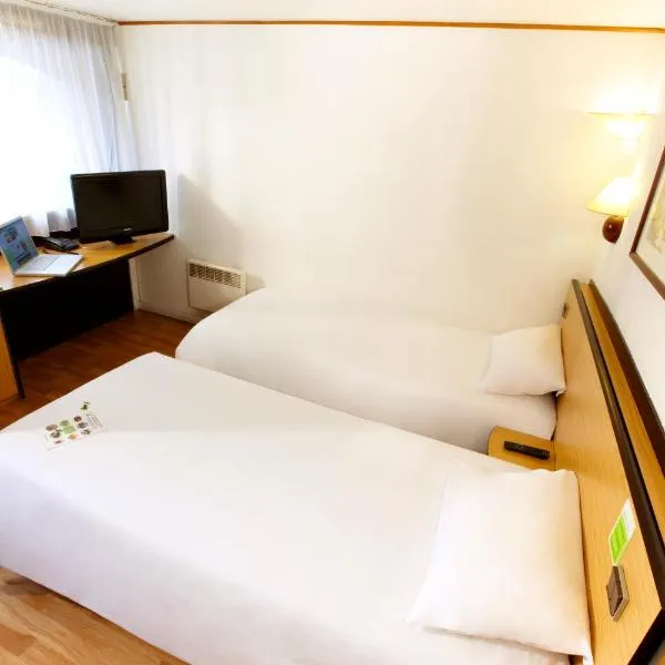 勒布朗-梅尼尔基里亚德酒店，位于欧奈索斯博伊斯的酒店