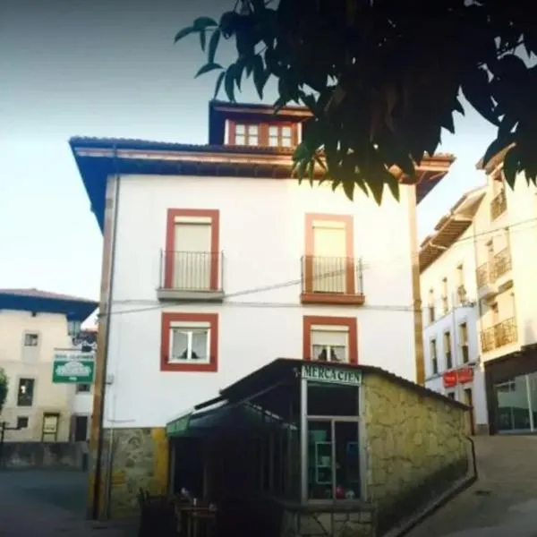 Pensión Gijonés，位于坎加斯-德奥尼斯的酒店