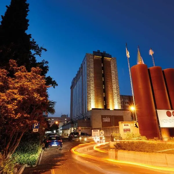 维琴察提埃波罗酒店，位于维琴察的酒店