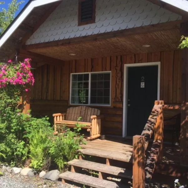 Denali Fireside Cabin & Suites，位于Trapper Creek的酒店