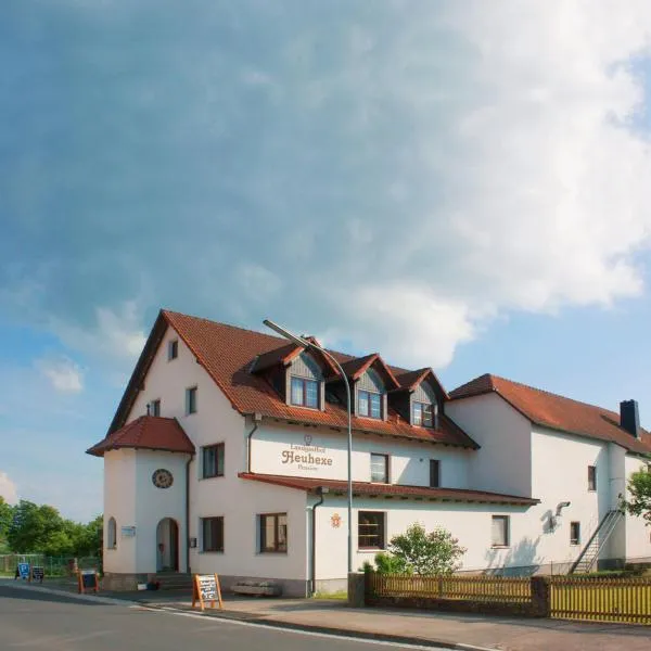 Pension Heuhexe，位于Erbenhausen的酒店