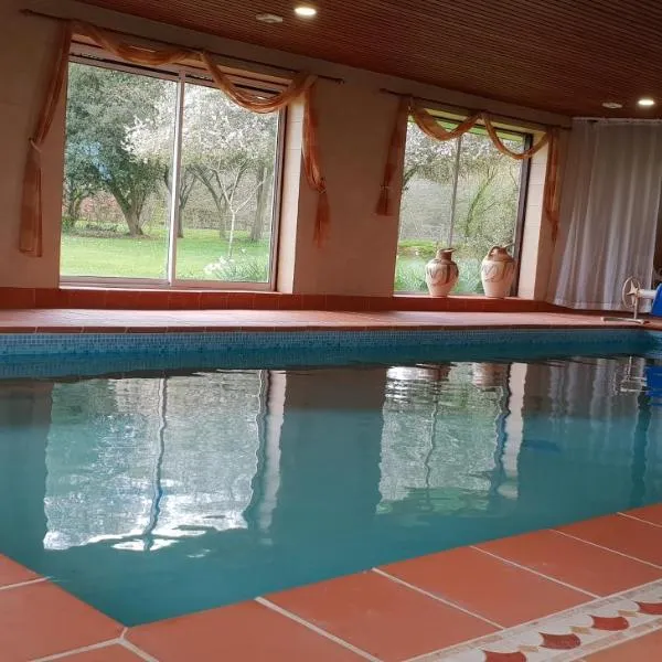 Lower grange park，位于Chacombe的酒店