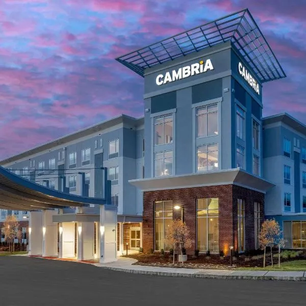Cambria Hotel West Orange，位于利文斯顿的酒店