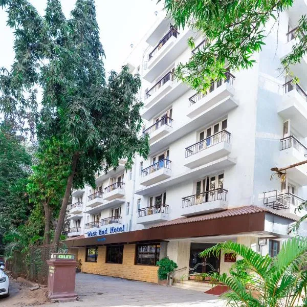West End Hotel Opp Bombay Hospital,位于孟买的酒店