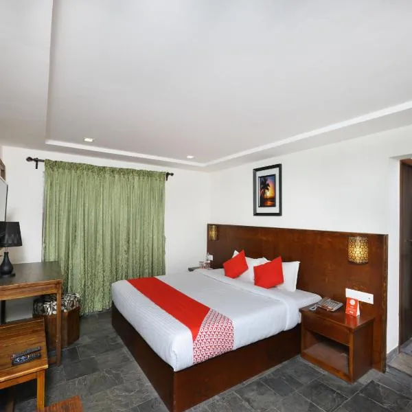 Hotel Cliffton，位于Thandikudi的酒店