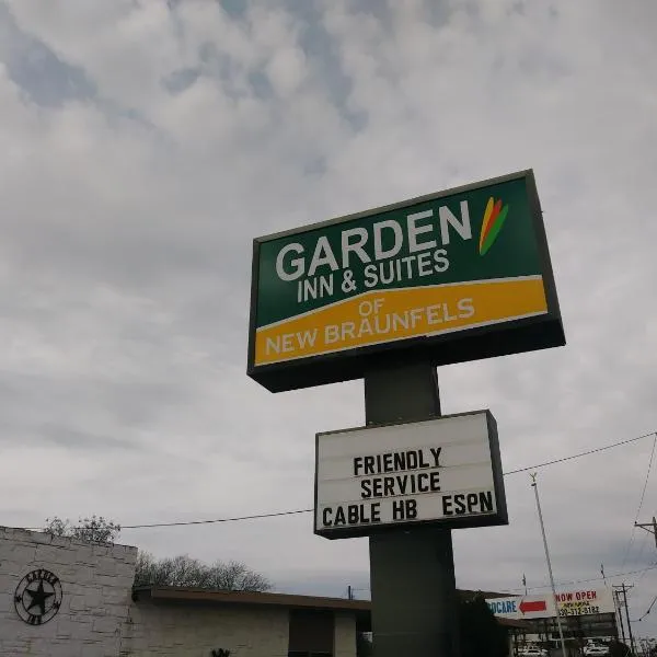 Garden Inn & Suites New Braunfels，位于新布朗费尔斯的酒店