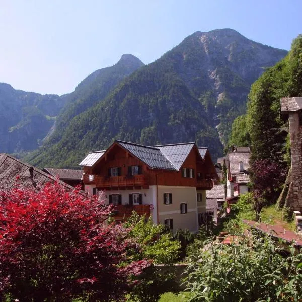 Weisses Lamm，位于哈尔施塔特的酒店