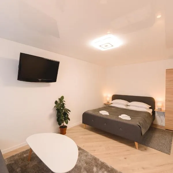 M&M apartment，位于苏梅的酒店