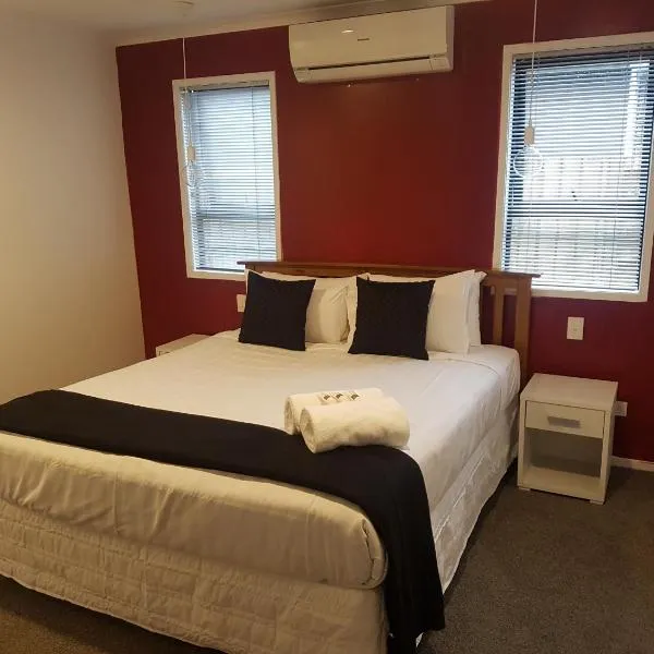 Trendy Bungalow in the Heart of Rotorua，位于罗托鲁瓦的酒店
