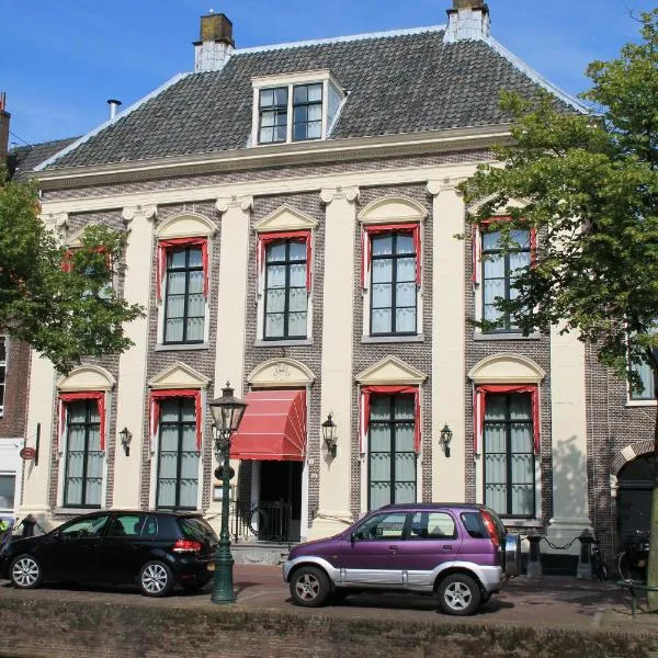 目标，位于Koudekerk aan den Rijn的酒店