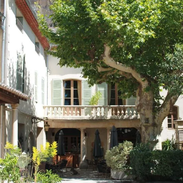 庄园酒店，位于Vénéjan的酒店