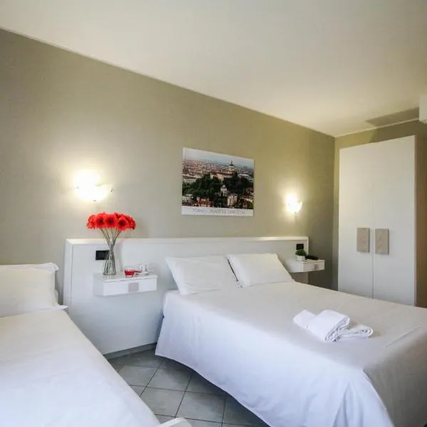 Green Class Hotel Candiolo，位于Piobesi Torinese的酒店