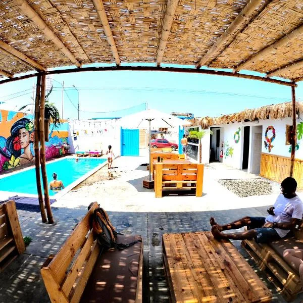 Surfari Punta Rocas，位于Bombiso的酒店