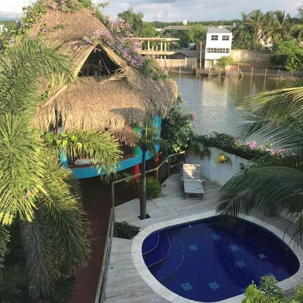 Hotel Palmera Beach Cartagena，位于Punta Canoas的酒店