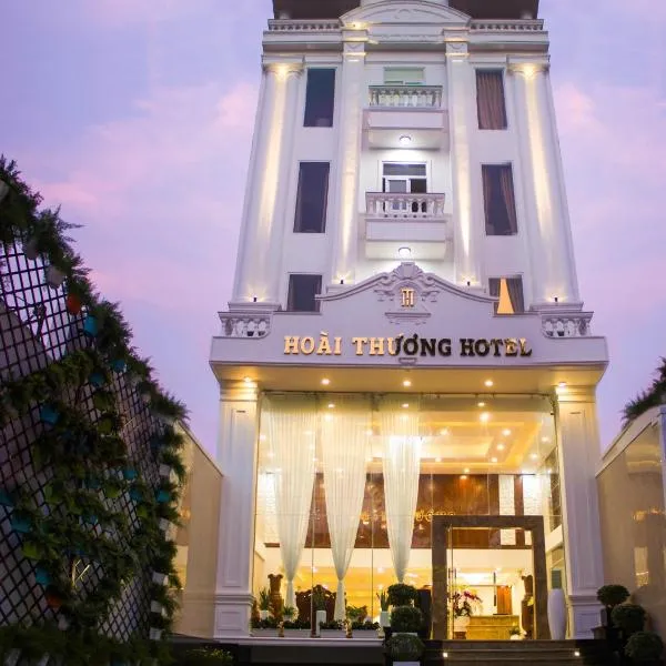 Hoài Thương Hotel，位于Plei Brêng的酒店