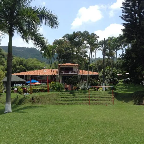 Finca El Sueño De Mi Abuelo，位于Marsella的酒店