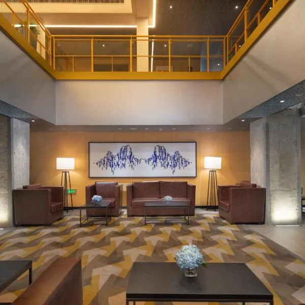北京首钢工舍智选假日酒店，位于石景山的酒店