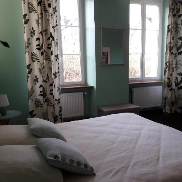 AMBIANCES chambres d 'hôtes，位于Baye的酒店