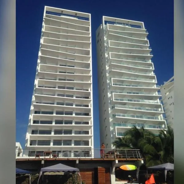 RESORT PLAYA AZUL，位于通苏帕的酒店
