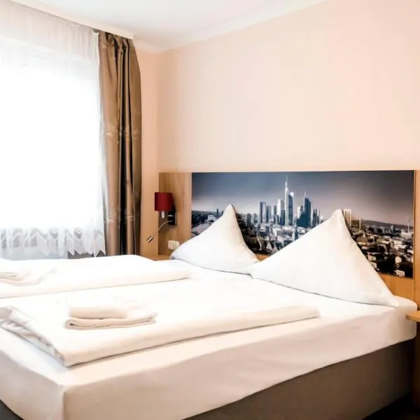 皇家酒店，位于美因河畔法兰克福的酒店