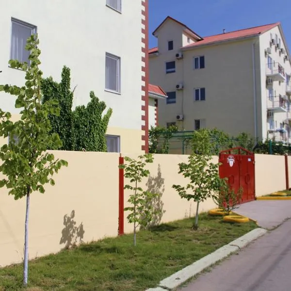 Частные Апартаменты Мезенцевых ЗА МОСТОМ，位于扎托卡的酒店