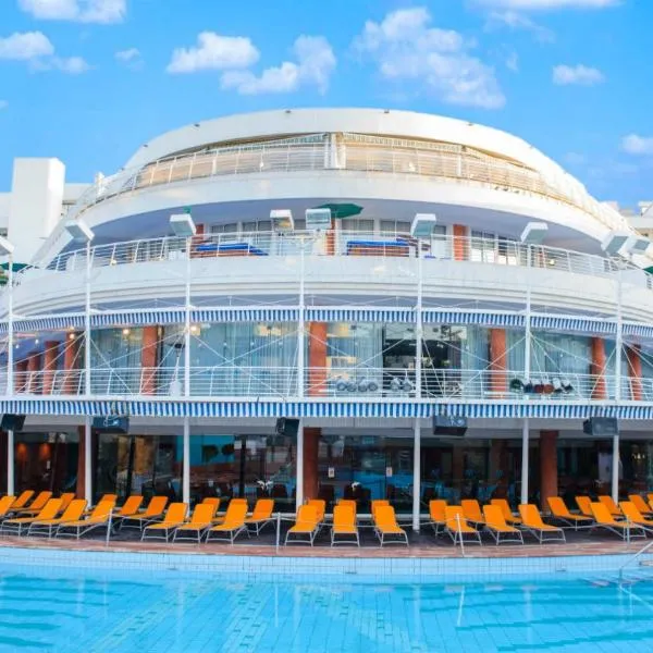 Club Hotel Eilat - All Suites Hotel，位于Beʼer Ora的酒店