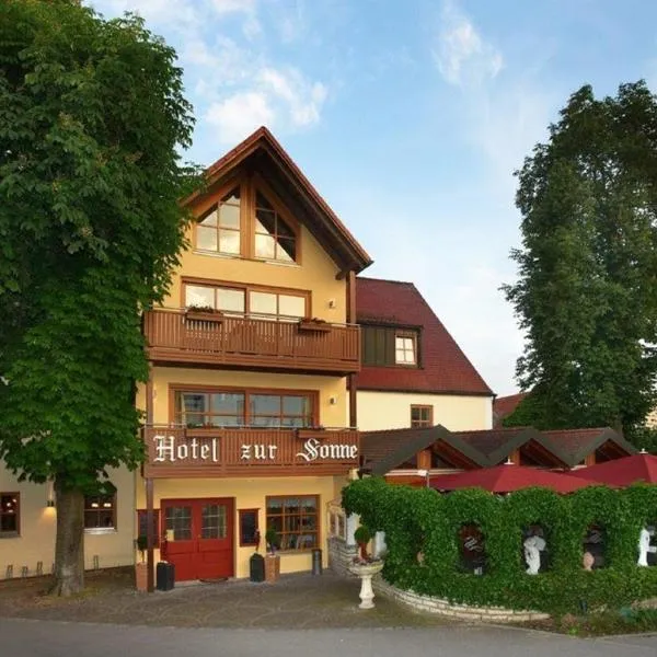 Hotelgasthof zur Sonne，位于多瑙河畔诺伊施塔特的酒店