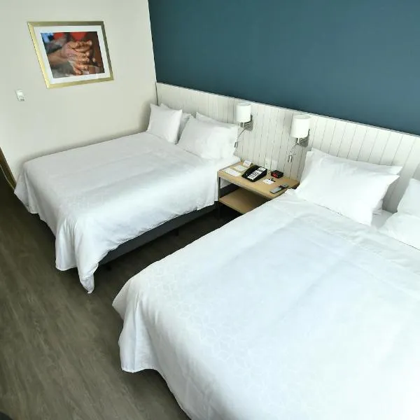 Holiday Inn Express Asuncion Aviadores by IHG，位于亚松森的酒店