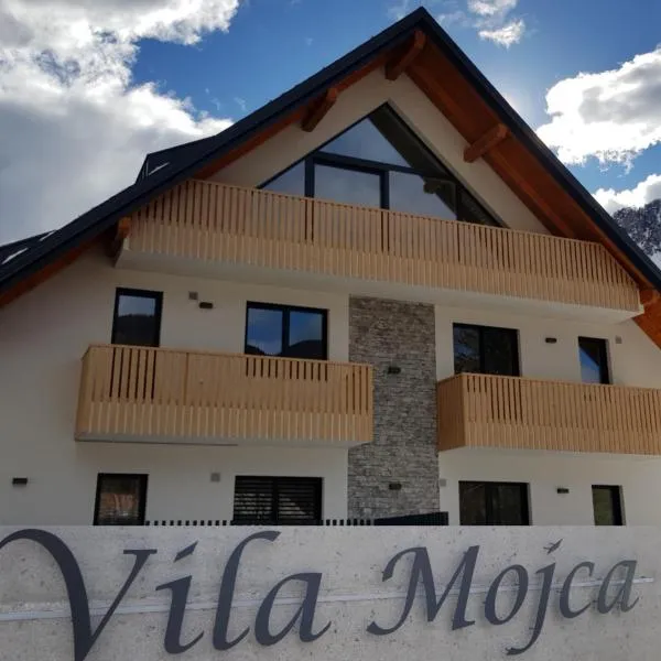 Vila Mojca - Apartmaji Lena，位于拉特西的酒店