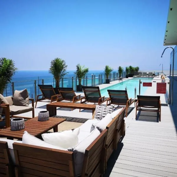 Departamentos de Lujo ,costado Mall Plaza，位于安托法加斯塔的酒店