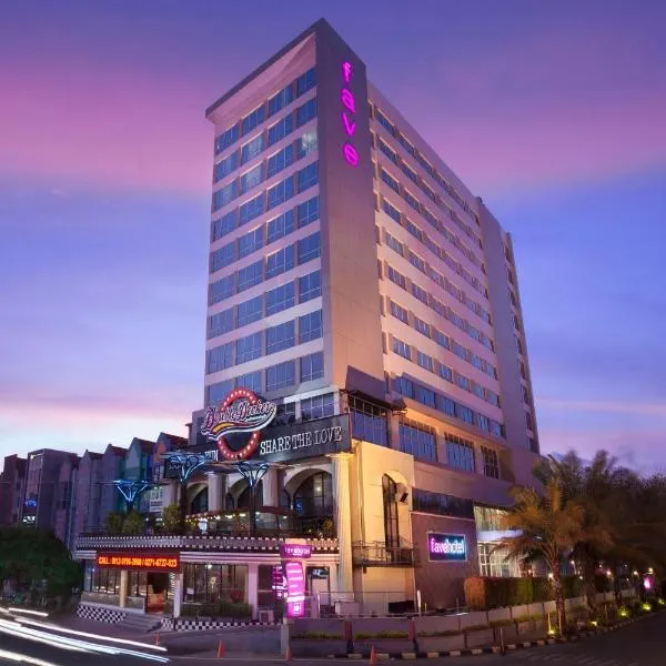 梭罗巴鲁最爱酒店，位于Sawahan的酒店