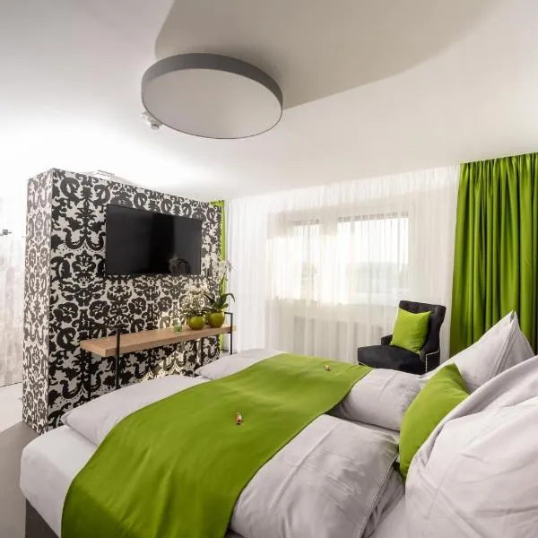 Hotel Greenrooms，位于图恩多夫的酒店