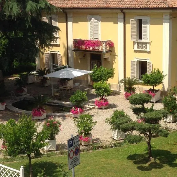 Via Mazzini，位于Bazzano的酒店