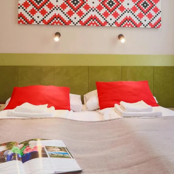 Hotel *** NAT Krynica Zdrój，位于克雷尼察的酒店