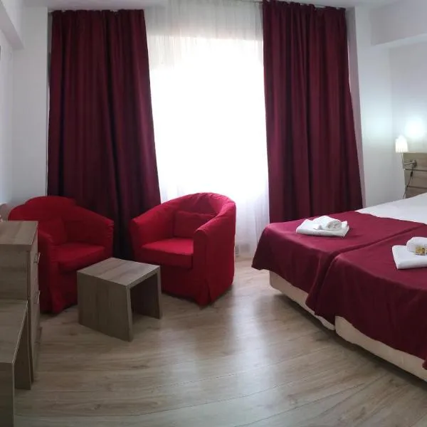 奥托佩尼酒店，位于Petreşti的酒店