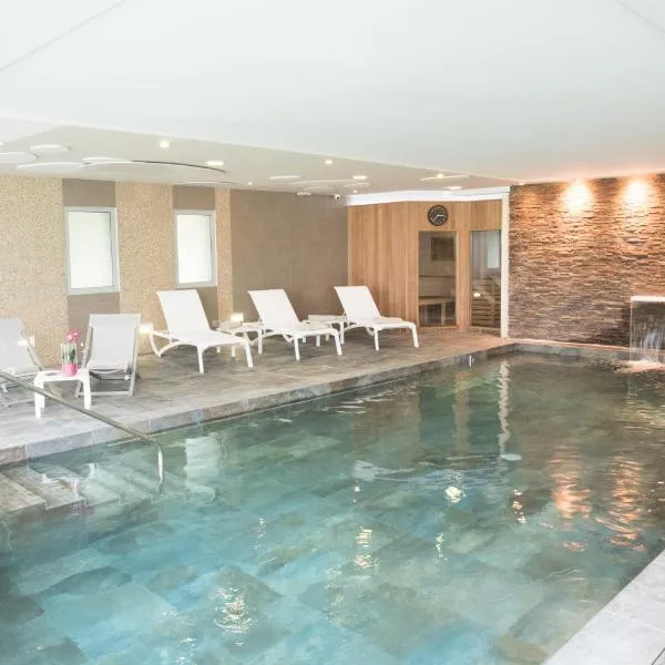 Château Belmont Tours by The Crest Collection，位于图尔的酒店