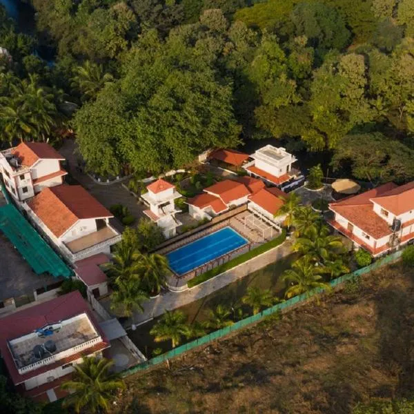 Paradise Villas & Resort，位于Danda的酒店
