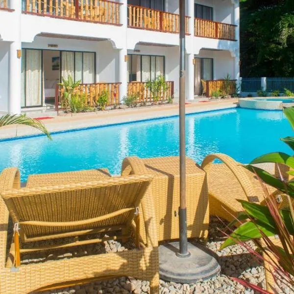 Alona Vida Beach Hill Resort，位于Majon的酒店