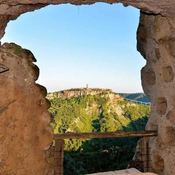 La Grotta Su Civita，位于Lubriano的酒店