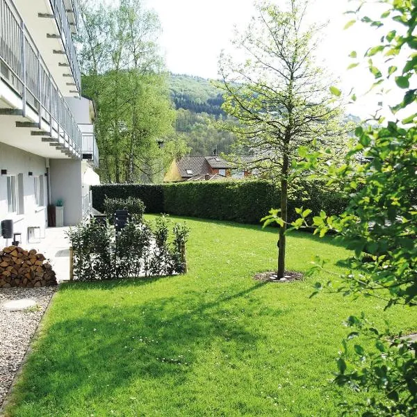 Apartment in Bollendorf with forest view，位于Peffingen的酒店