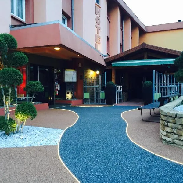 波赫尼香酒店，位于萨斯的酒店