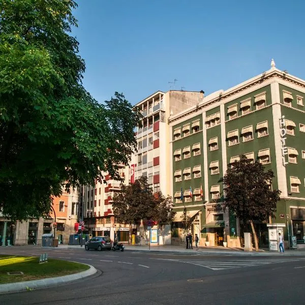 拉蒙贝伦格尔四世酒店，位于Alcoletge的酒店