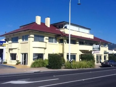 斯特拉德罗玛纳酒店，位于Capel Sound的酒店