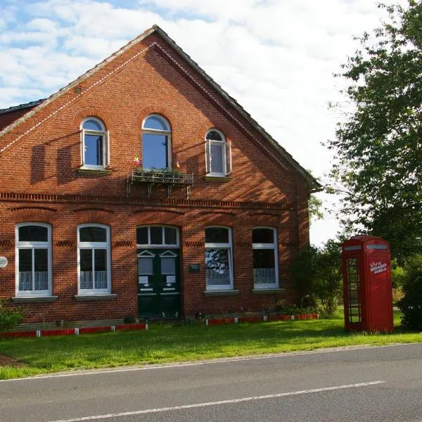 Das Haus mit der roten Telefonzelle，位于Hollenermoor的酒店