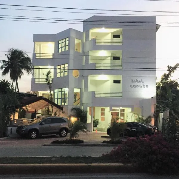 卡里布酒店，位于巴拉奥纳省圣克鲁斯的酒店