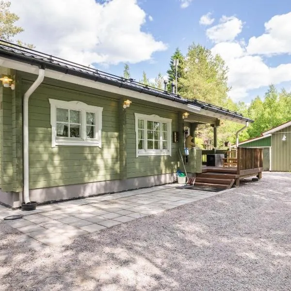 Holiday Home Isoniemi by Interhome，位于Petääjärvi的酒店